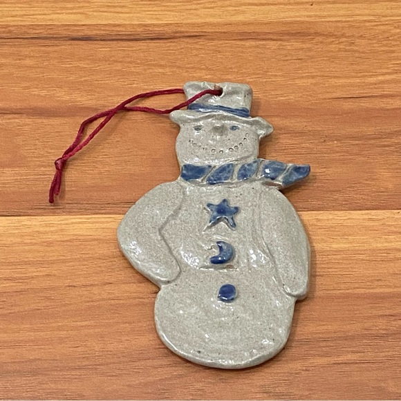 Vintage ROWE Pottery Salt Glazed Snowman Holiday Christmas Ornament - Picture 4 of 12